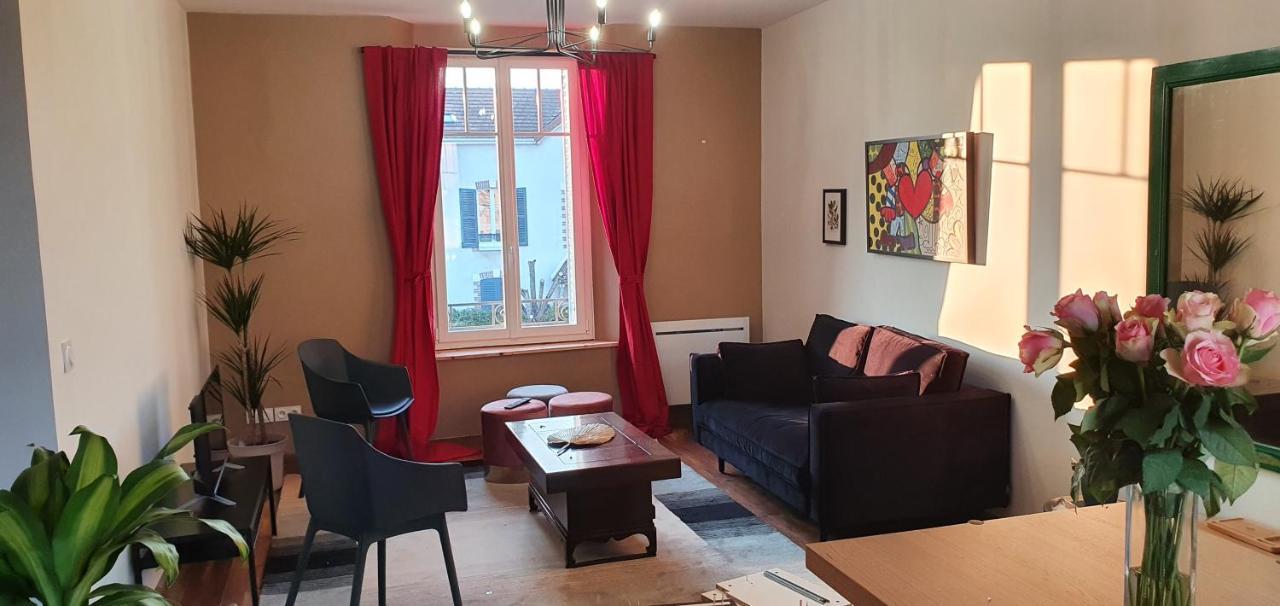 Appartements Cdg Joigny Eksteriør bilde