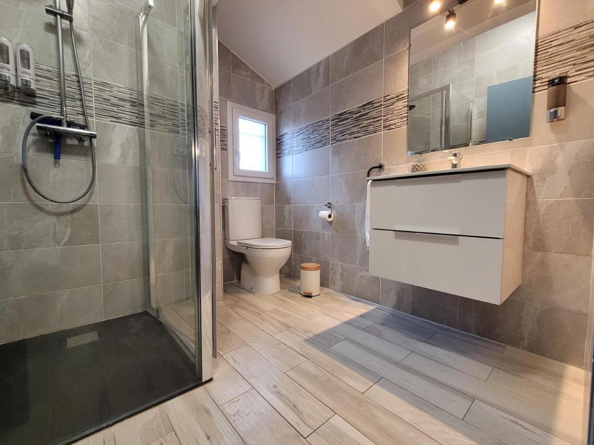 Appartements Cdg Joigny Eksteriør bilde